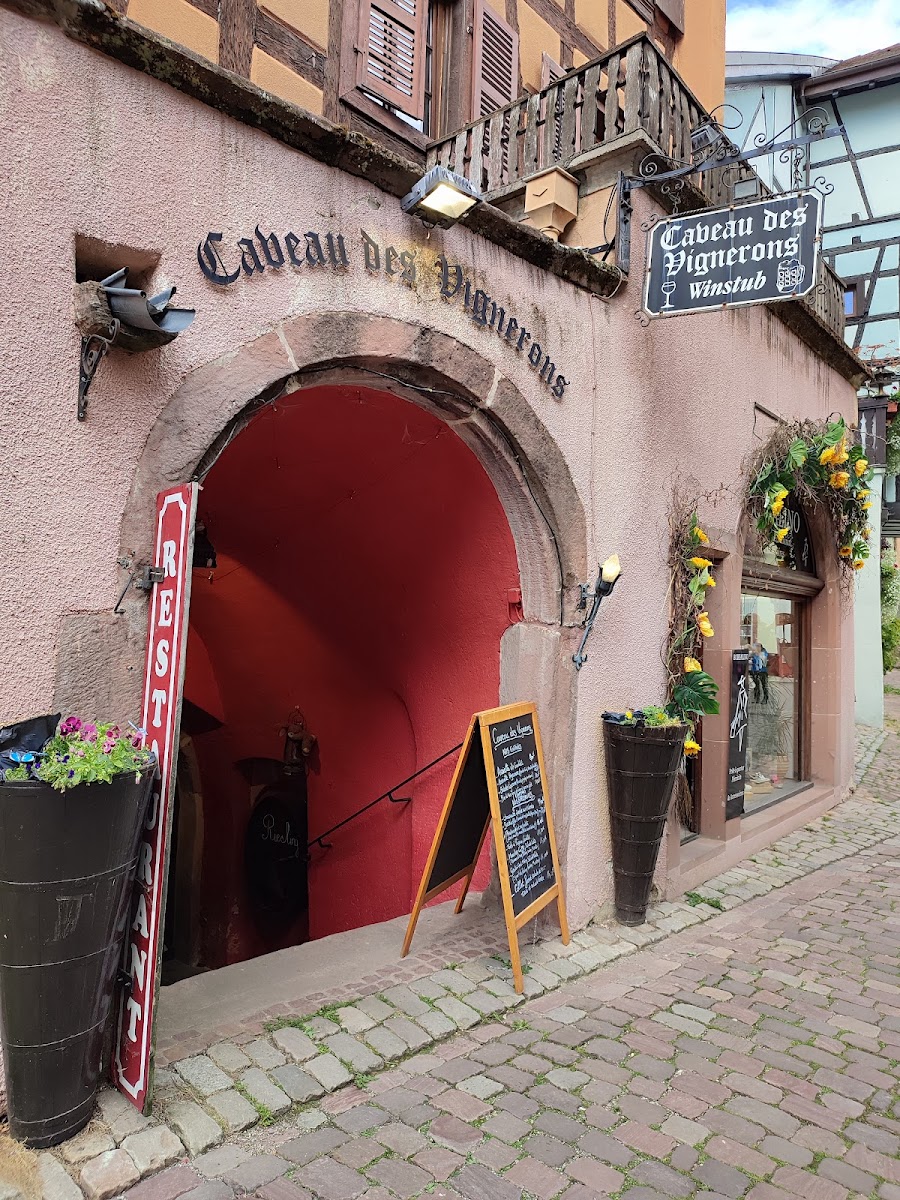 Le Caveau Des Vignerons